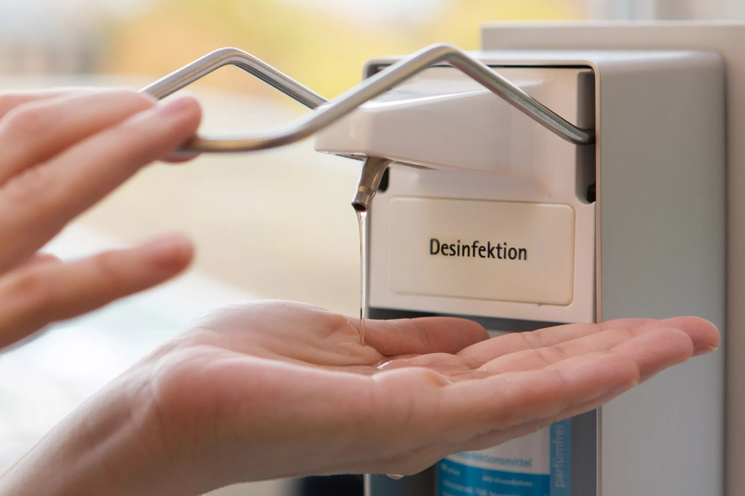 Die hygienische Händedesinfektion: Die Sauberkeit liegt in deinen Händen